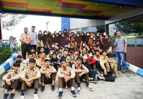 Field Trip SMA IT Al Fityah